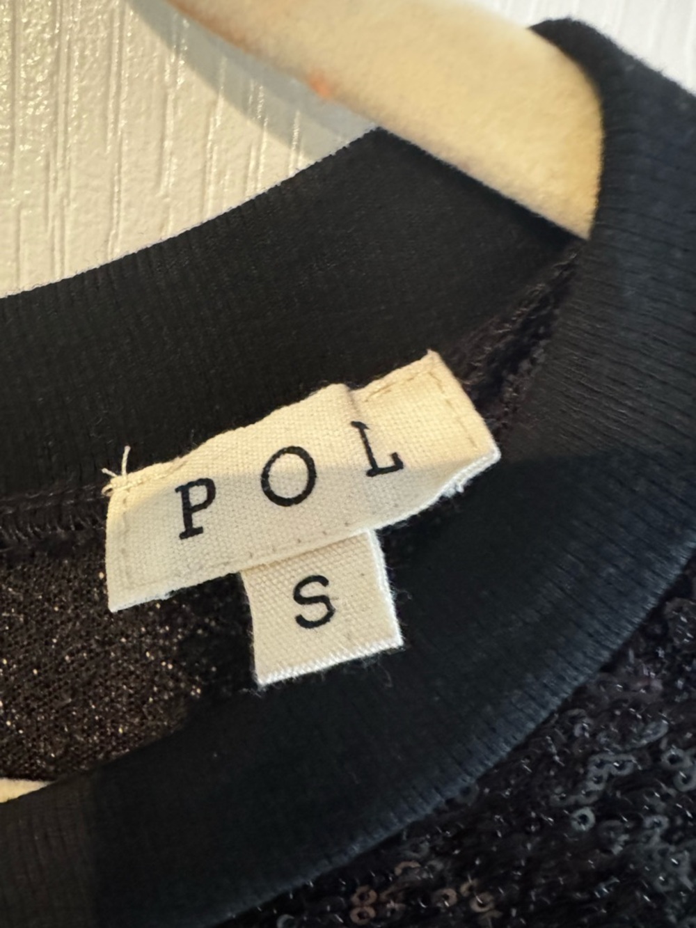 POL Black Sequin Short Ruffle Sleeve Blouse - Size S - Picture 2 of 4